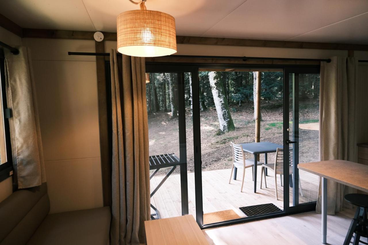 Lodge Avec Spa Privatif - Foret Et Lac Liginiac Eksteriør bilde
