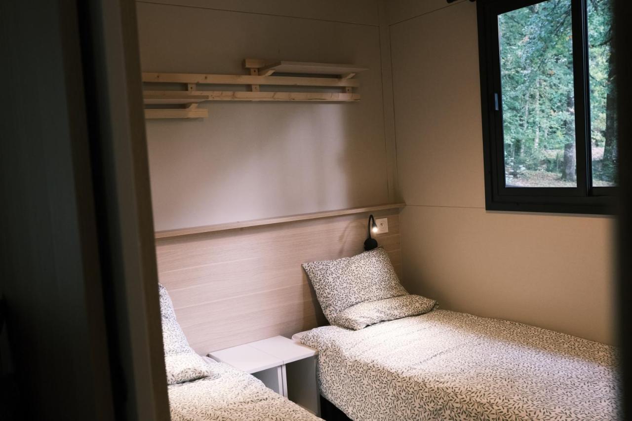 Lodge Avec Spa Privatif - Foret Et Lac Liginiac Eksteriør bilde