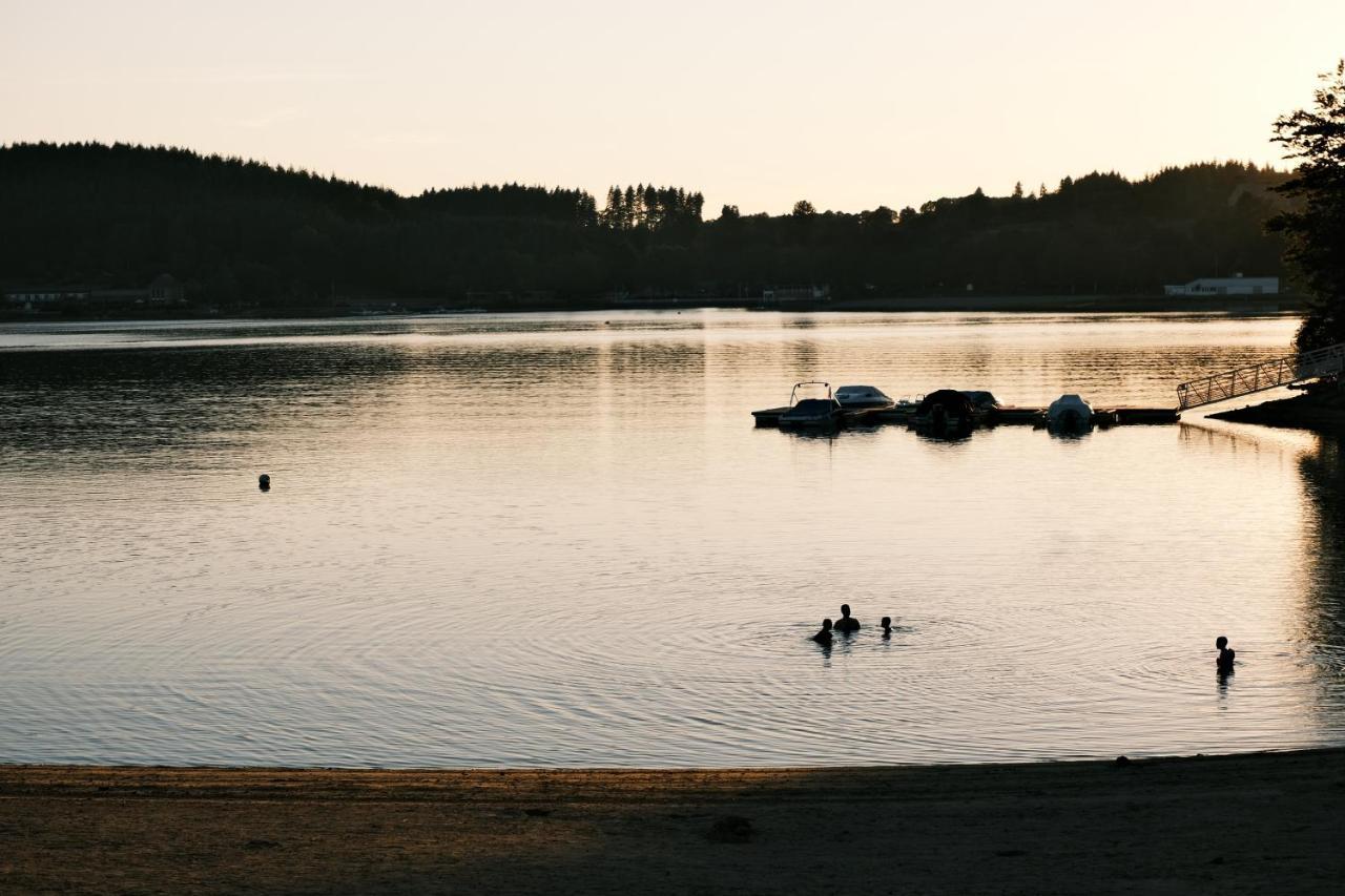Lodge Avec Spa Privatif - Foret Et Lac Liginiac Eksteriør bilde